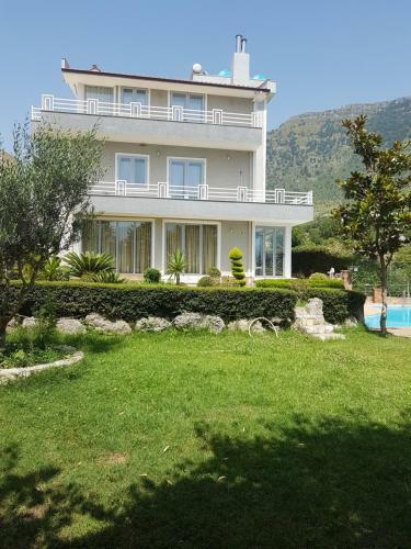 Hostal Vila Elida