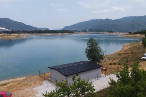 Apartamento Lake House Jana
