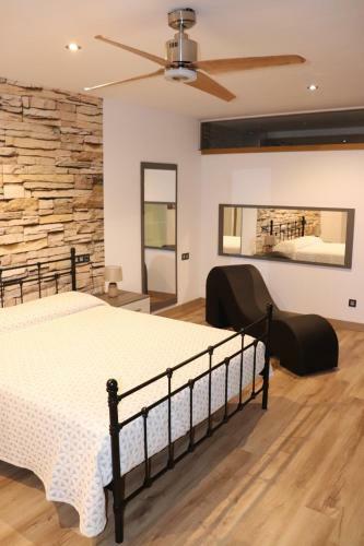 Apartamento Loft Rom�ntic Ca L'enric Viqu�-baix Empord�