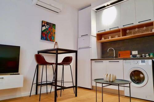 Lina - Tia, Lovely New Bazaar Apartment