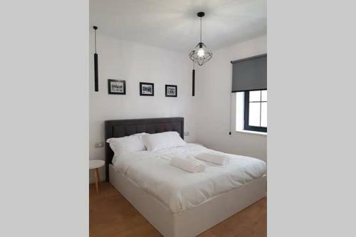 Lina - Tia, Lovely New Bazaar Apartment