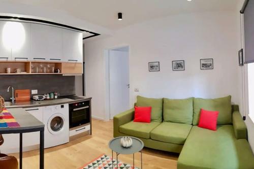 Lina - Tia, Lovely New Bazaar Apartment