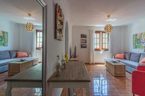 Agora - Spacious Apartment 2 Bedrooms- 2 Bathrooms