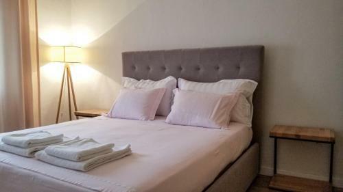 Spacious And Cozy Apartment - Ajia Apartment