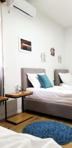 Spacious And Cozy Apartment - Ajia Apartment