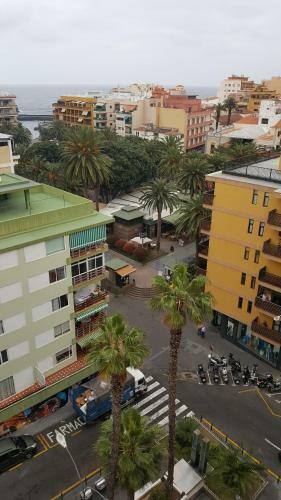 Apartamentos Girasol II