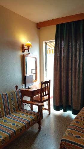 Apartamentos Girasol II