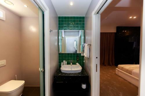 Habitat Hotel Tirana