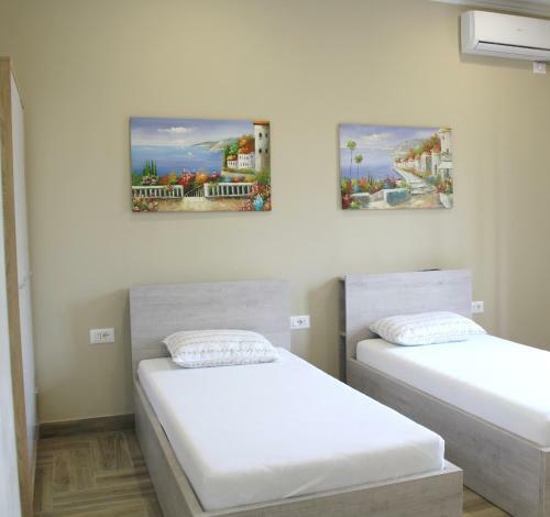 Apartamenti 2v1 - Myslym Shyri