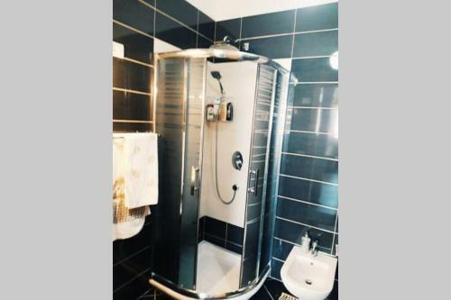 60m2 Luxury Apartment In The Skycraper-brand-new