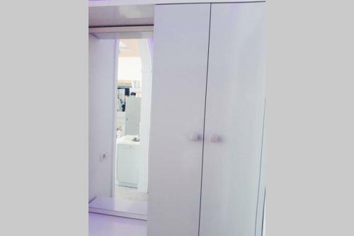 60m2 Luxury Apartment In The Skycraper-brand-new