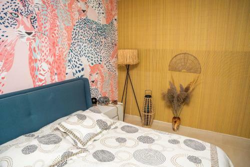 New Bazaar Stylish Apartment In Tirana?s Heart