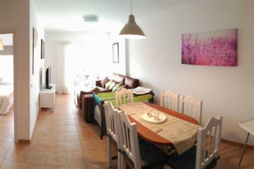 Quiet Apartament With Terrace And Pool