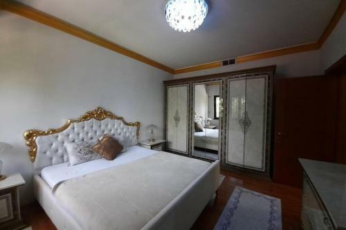 The Resident Villa With Pool