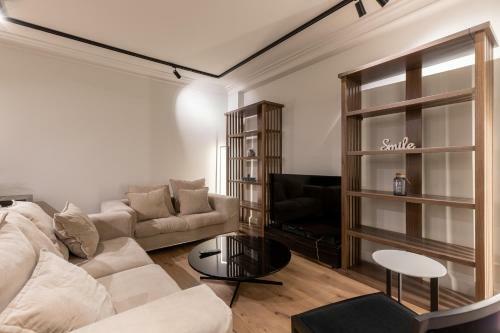 Apartamento Night Inn Tirana