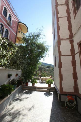 Apartamento Castle Vila Of Tirana