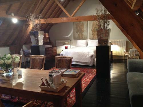 Bed & Breakfast Kasteel Ophemert