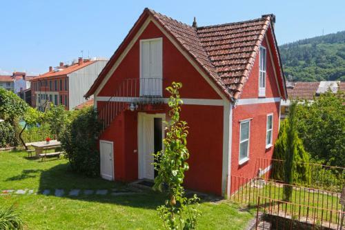 Casa Roja De La Huerta