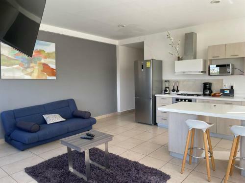 Boutique Apartment Downtown 707 Two Bedrooms