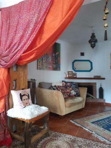 Beautiful 4-bed Townhouse With Splash Pool