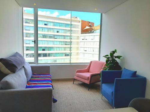 Hostal Room In Residential Wtc