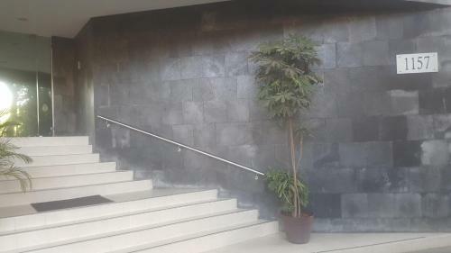 Division Del Norte Rooms