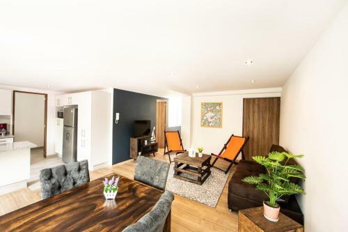 Bright Stylish Apartment Near Polanco