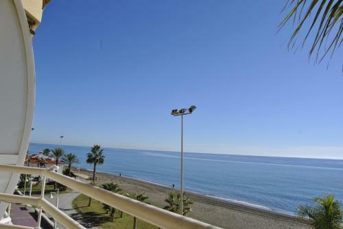 Apartamento Frente Al Mar,primera Linea