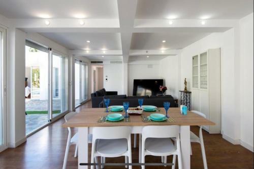 Luxury House, Piscina Y Playa Rv
