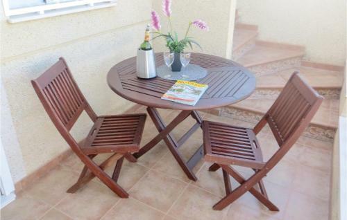 Three-bedroom Holiday Home In Quesada-rojales