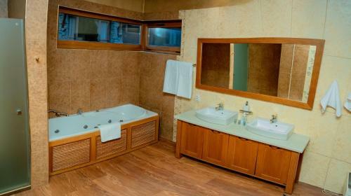 Villa Luxury Houses In Dobrinishte