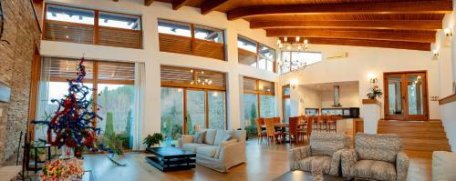 Villa Luxury Houses In Dobrinishte