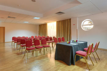 Hotel TRYP Dona Maria