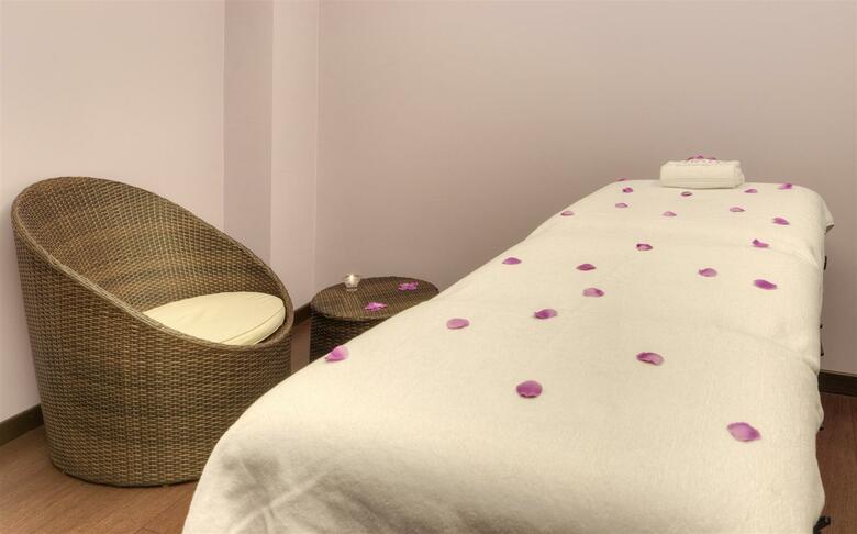 Hotel TRYP Dona Maria