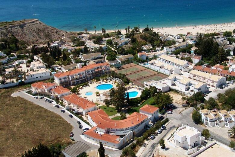 Hotel Luz Bay Club