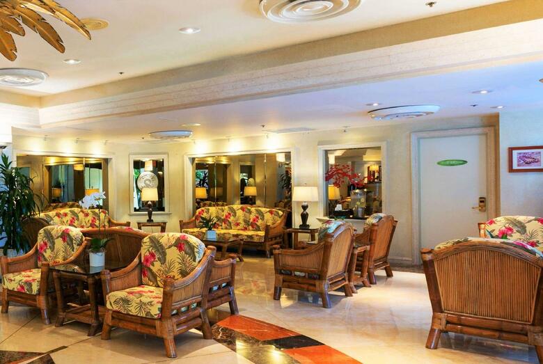 Hotel Holiday Inn Waikiki (.)