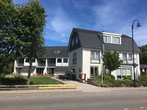 Boutique Hotel De Zwaluw