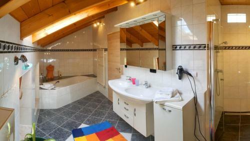 Apartamento Exclusiv - Ferienwohnung Hinterreiter
