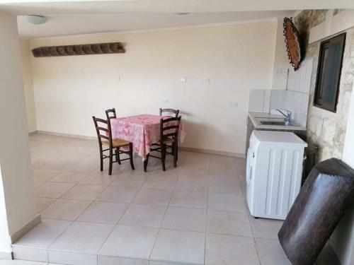 Apartamento Atashis House