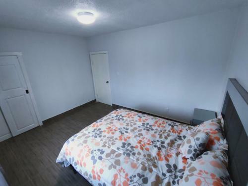 2-bedroom Apartment Centrally Located, Near Us Consulate
