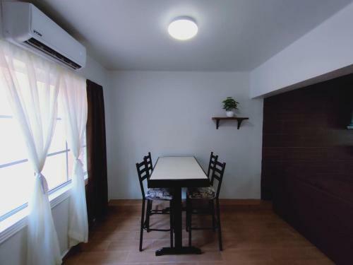 2-bedroom Apartment Centrally Located, Near Us Consulate
