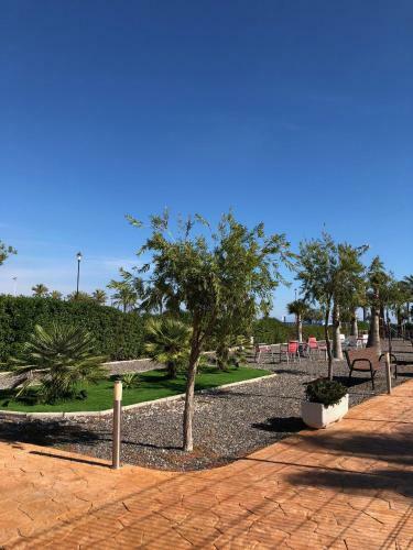Apartamento Primera Linea Costa Almeria Con Wifi