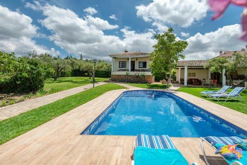 Villa Maria