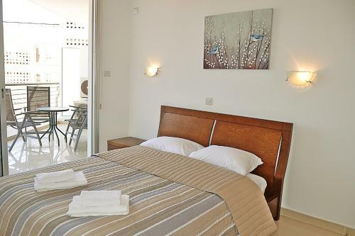 Nicolaides Sea View Apartments