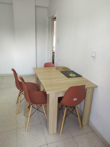 Cozy 2 Bedroom Apartment