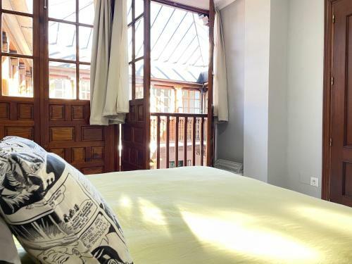 Apartamentos Patio De Santa Mar�a