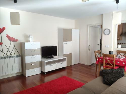 Apartamento Las Margas Golf + Pirineo Aragon�s
