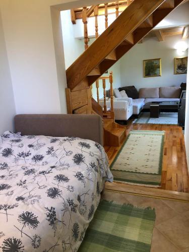 Holiday Home Mir