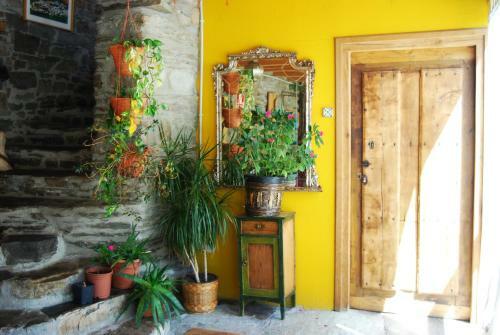 Apartamento Mil Madre�as Rojas