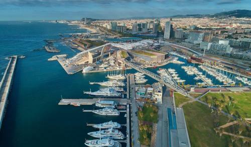 Sant Adria Beach Apartment Wi-fi Parking Free